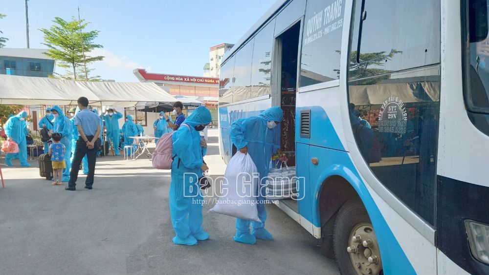 Bắc Giang hỗ trợ doanh nghiệp tháo gỡ khó khăn, khôi phục sản xuất bảo đảm an toàn